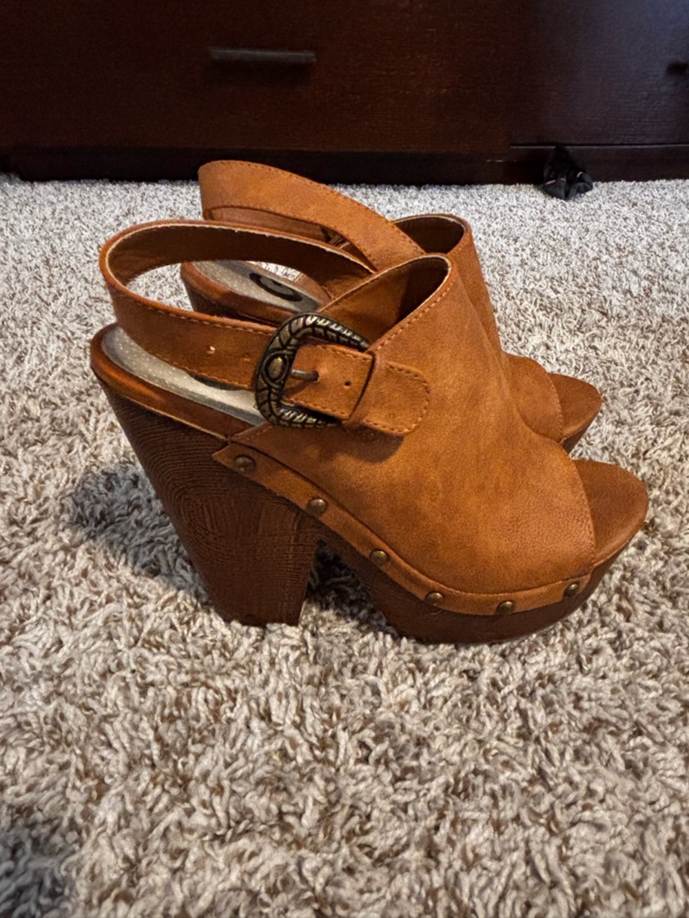 Guess Tan Suede Peep-Toe Platform Slingback Sandals